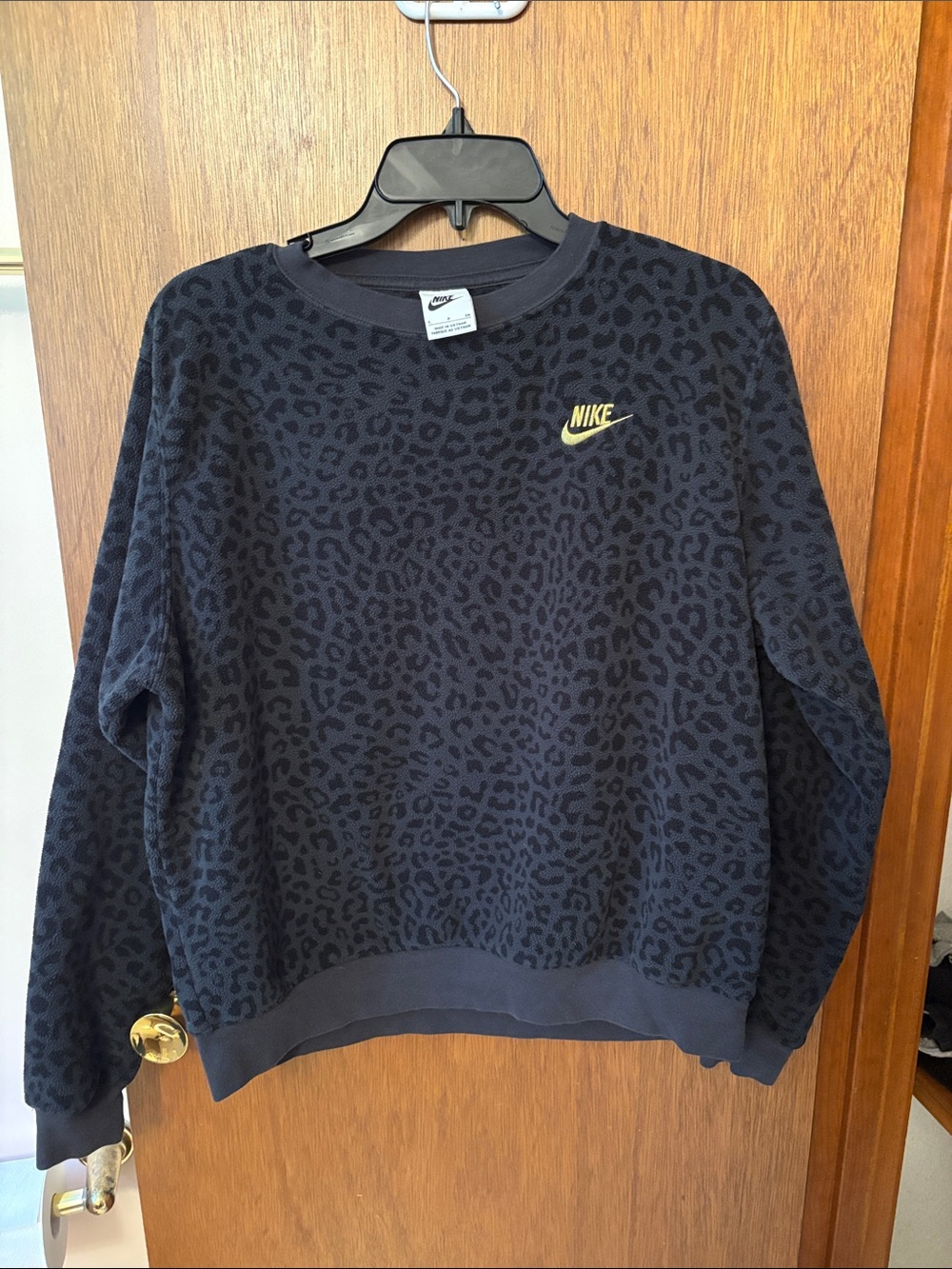 Nike Women's Small Black Leopard Crewneck Sweatshirt with Gold Logo